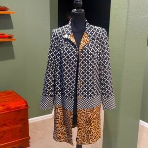 Fashionable multi print coat.